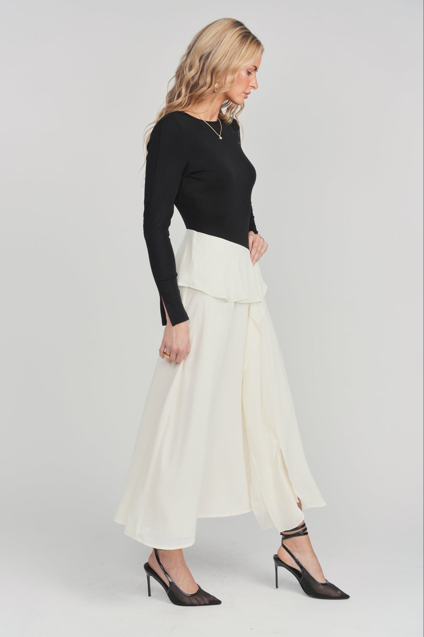Sarin Dress
